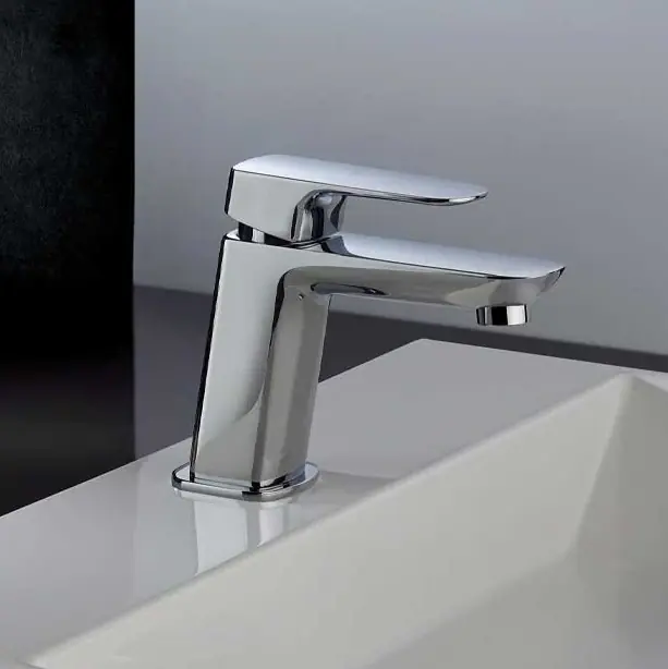 Gratis Retour Miscelatore monocomando lavabo cromato con piletta Nove Paini Miscelatore monocomando lavabo cromato con piletta Nove Paini Echome