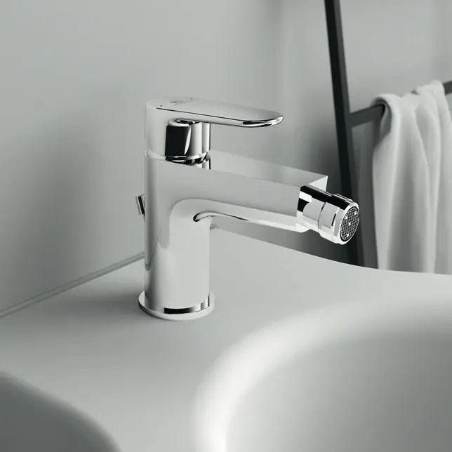 Miscelatore monocomando bidet cromato con piletta Cerafine Ideal Standard Miscelatore monocomando bidet cromato con piletta Cerafine Ideal Standard Echome Gratis Retour