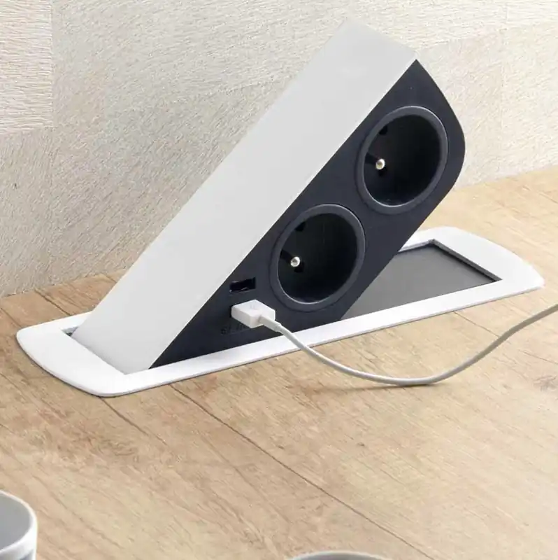 Express Levering Prese da incasso 16A e USB per cucina bianca Cizo SFL Prese da incasso 16A e USB per cucina bianca Cizo SFL Echome