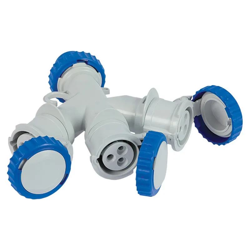 Adattatore multiplo industriale da spina CEE 230V a 3 prese CEE 230V IP67 Fanton Adattatore multiplo industriale da spina CEE 230V a 3 prese CEE 230V IP67 Fanton Echome Snelle Levering