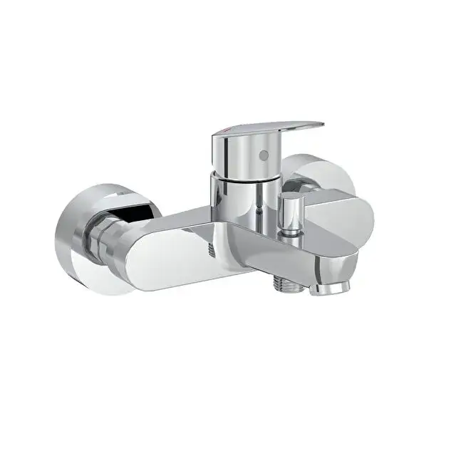 Aanbieding Miscelatore esterno vasca con deviatore cromato Flow Round Vitra Miscelatore esterno vasca con deviatore cromato Flow Round Vitra Echome