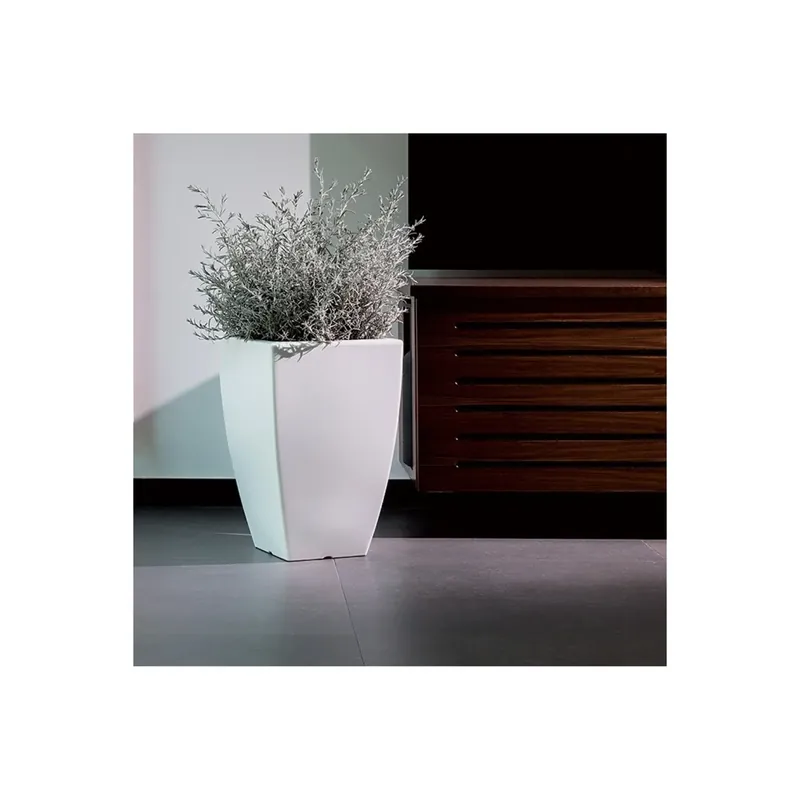 Vaso colorato 50cm in polietilene Prisma Square Monacis Gereduceerde Prijs