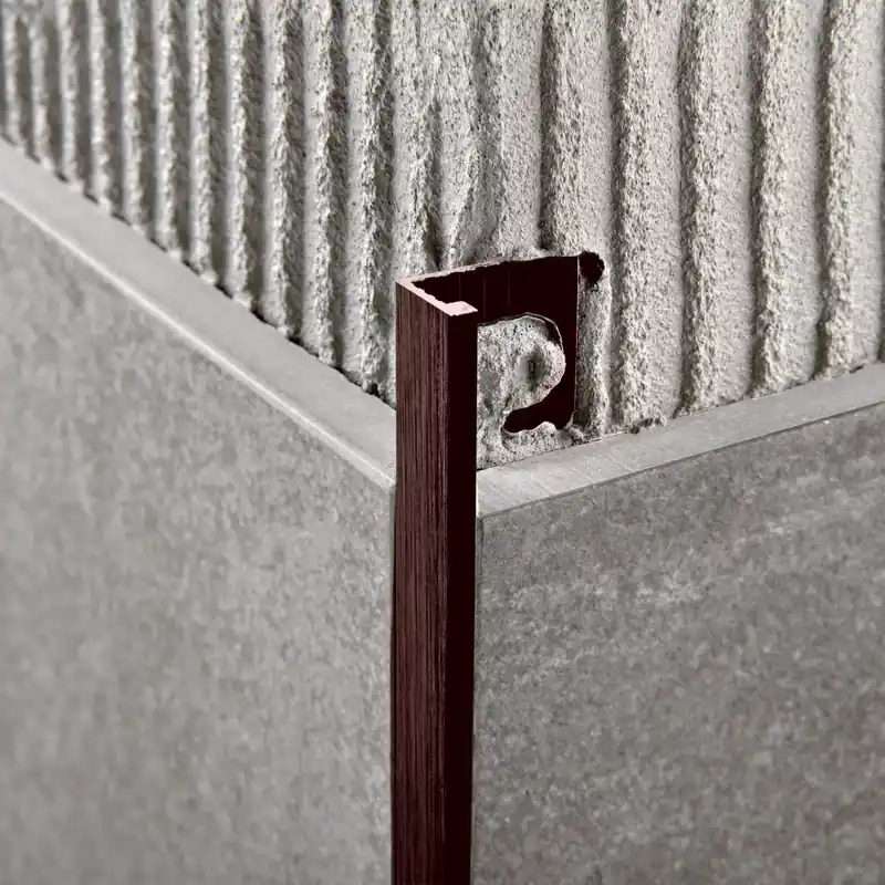 Profilo per rivestimenti 270 cm Proterminal Bronzo anticato Progress Profiles Exclusieve Aanbieding