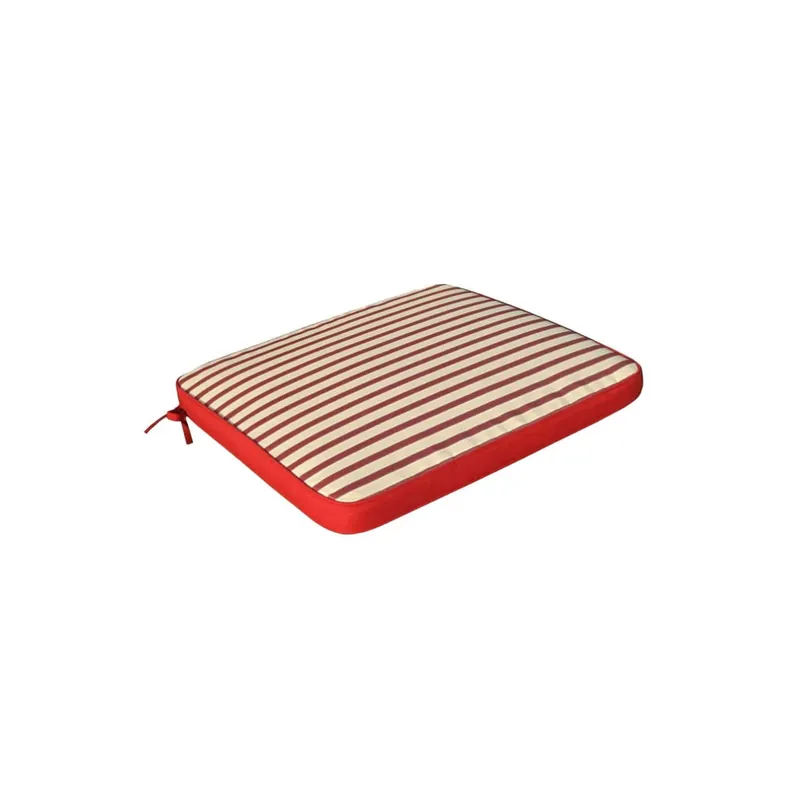Cuscino in Poliestere 50x45cm spesso 4cm sfoderabile Rosso Real Laatste Kans