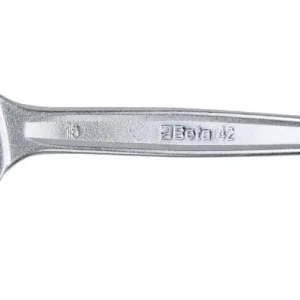 Beste Prijs Chiavi combinate a forchetta e poligonale BETA 42 NEW r r r Chiave combinata elegante e snella, alleggerita nelle linee e più leggera al tatto, con spessori delle teste ridotti al minimo possibile per intervenire correttamente in ogni spazio. r r r
Caratteristiche r r r Ingombro delle teste ridotto r Coppie di serraggio più che doppie rispetto ai requisiti della norma ISO 1711 r Ergonomia migliorata per una maggiore trasmissione della forza r r
", "sku" "09760998", "brand" { "@type" "Thing", "name" "BETA UTENSILI" }, "aggregateRating" { "@type" "AggregateRating", "ratingValue" "5.00", "reviewCount" "1" }, "offers" { "@type" "Offer", "priceCurrency" "EUR", "price" "6.55", "itemCondition" "http //schema.org/NewCondition", "availability" "http //schema.org/InStock", "url" "https //www.toolshopitalia.it/shop/chiavi-di-manovra/chiave-poligonale-a-forchetta-combinata-beta-42n-mm-6", "seller" { "@type" "Organization", "name" "ToolShop Italia - Ferramenta Online" } }
}