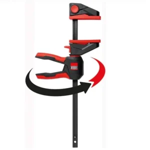 Lage Prijs Strettoio morsetto azionabile con una mano e impugnatura rotante BESSEY EZ360 r r
DIMENSIONI DISPONIBILI r r r EZ360-30 - Capacità di serraggio /apertura 300 mm r EZ360-60 - Capacità di serraggio /apertura 600 mm r r r
Caratteristiche r r r L‘innovativo meccanismo di rotazione a 360° permette di posizionare l‘impugnatura intorno alla guida r Meccanismo di chiusura a 12 scatti per mantenere saldamente la posizione selezionata della maniglia r Ampie superfici di serraggio con tappi di protezione rimovibili r Forza di serraggio fino a 1.400 N r Riposizionabile per lo spargimento, senza attrezzi, grazie al semplice meccanismo di sgancio a pulsante sulla parte superiore r Comodo utilizzo con una sola mano senza sforzo r r r
Utilizzo flessibile a tutto tondo r r r La pinza a una mano EZ360 è estremamente versatile r Grazie all‘innovativo meccanismo di rotazione a 360° che consente di adattare perfettamente la posizione dell‘impugnatura all‘attività di serraggio grazie alle lunghe calotte protettive che proteggono la superficie del pezzo e distribuiscono la forza di serraggio fino a 1.400 N cambiando la parte superiore da bloccante a divaricante grazie al meccanismo di sgancio a pulsante r r r
Manipolazione estremamente comoda r r r Da un lato, l‘impugnatura può essere posizionata in modo da ottenere una posizione di pompaggio ottimale e quindi una migliore applicazione della forza. r L‘impugnatura può anche essere ruotata fuori dall‘area di lavoro dopo il processo di serraggio, consentendo così di posizionare più pinze in uno spazio molto ristretto r Grazie alla lunghissima impugnatura in plastica bicomponente di alta qualità con leva della pompa, che può essere ruotata completamente intorno alla guida e bloccata in 12 posizioni leva di sblocco integrata nell‘impugnatura per una rapida regolazione della barra di scorrimento e lo sblocco della pinza r r r
Robustezza in un look unico r r r Dove il design dinamico incontra la durata r Grazie all‘utilizzo di materiali di alta qualità, come la poliammide rinforzata con fibra di vetro per le parti superiore e inferiore e l‘acciaio temperato e brunito per la guida a sezione cava l‘alloggiamento in plastica protegge il meccanismo dell‘impugnatura da polvere e schegge r r
", "sku" "09787056", "brand" { "@type" "Thing", "name" "BESSEY" }, "aggregateRating" { "@type" "AggregateRating", "ratingValue" "5.00", "reviewCount" "1" }, "offers" { "@type" "Offer", "priceCurrency" "EUR", "price" "30.90", "itemCondition" "http //schema.org/NewCondition", "availability" "http //schema.org/InStock", "url" "https //www.toolshopitalia.it/shop/pinze-tronchesi-strettoi/strettoio-morsetto-ad-impugnatura-rotante-bessey-ez360-apertura-mm-300", "seller" { "@type" "Organization", "name" "ToolShop Italia - Ferramenta Online" } }
}