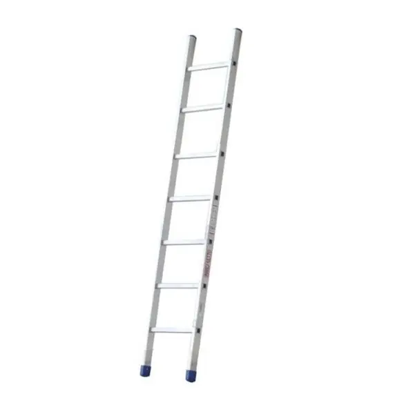 Scala professionale semplice 7 pioli in alluminio Marchetti A1 2,16 m r r
cod. prodotto A107-20648 r r r Profilo grecato, per una presa più sicura. ANTISCIVOLO r Testate e certificate secondo la norma Europea UNI EN 131 D.Lgs. 81 /2008 r Portata kg 150 r Altezza m 2,16 r Larghezza mm 430 r Peso kg 3,40 r Certificazioni dichiarazione di Conformità e manuale di istruzioni inserito nel piolo r Passo tra i pioli mm 280 r Piolo in alluminio mm 30x30 ribordati con angoli arrotondati antisdrucciolo r Montanti in alluminio elettrosaldato a sezione rettangolare con angoli arrotondatati r Tacchetti PVC antiscivolo r r r r r r
", "sku" "09682825", "brand" { "@type" "Thing", "name" "MARCHETTI" }, "offers" { "@type" "Offer", "priceCurrency" "EUR", "price" "72.05", "itemCondition" "http //schema.org/NewCondition", "availability" "http //schema.org/InStock", "url" "https //www.toolshopitalia.it/shop/scale-e-ponteggi/scala-professionale-semplice-7-pioli-in-alluminio-marchetti-a1-2-16-m", "seller" { "@type" "Organization", "name" "ToolShop Italia - Ferramenta Online" } }
} Aanbieding