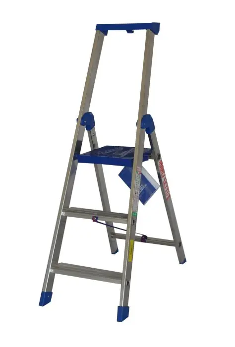 Scala in alluminio Marchetti Climb Evo 3 gradini (2 gradini + pedana) 1,45 m r r r Le immagini del prodotto hanno lo scopo di illustrare il modello di scala. Fare riferimento alla descrizione della scheda tecnica sottostante. r Codice prodotto 20872 r altezza massima della scala 1,45 m r altezza max del piano di lavoro 0,70 m r Gradini piani antisdrucciolo mm 80 r Dimensioni montanti mm 60x20 r Distanza tra i gradini mm 280 r Altezza parapetto cm 60 r r r
CARATTERISTICHE r r r Scala doppia in alluminio elettrosaldato a gradini piani (mm 80) ad un tronco di salita, provvista di piattaforma e guarda corpo. r Ideale per utilizzo professionale intensivo. r Il gradino piano è stato progettato appositamente per la comodità dell‘operatore. r La ribordatura permette di evitare rotture, torsioni e sfilamento accidentale del gradino. r Vaschetta portaoggetti con fori porta attrezzi e gancio portasecchio. r Piattaforma automatica mm 270x250. La piattaforma si blocca automaticamente durante l‘utilizzo tramite il gancio di sicurezza. r Tacchi antisdrucciolo. r Cinghie di sicurezza antiapertura maggiorate r Rinforzo tronco di sostegno (a partire dalla 8 gradini) r Spessore chiusa cm 15 r Etichette adesive con norme di riferimento e codice a barre r Imballo in termoretraibile r r
", "sku" "09651593", "brand" { "@type" "Thing", "name" "MARCHETTI" }, "offers" { "@type" "Offer", "priceCurrency" "EUR", "price" "82.35", "itemCondition" "http //schema.org/NewCondition", "availability" "http //schema.org/InStock", "url" "https //www.toolshopitalia.it/shop/scale-e-ponteggi/scala-in-alluminio-marchetti-climb-evo-3-gradini-m1-45", "seller" { "@type" "Organization", "name" "ToolShop Italia - Ferramenta Online" } }
} Laatste Versie