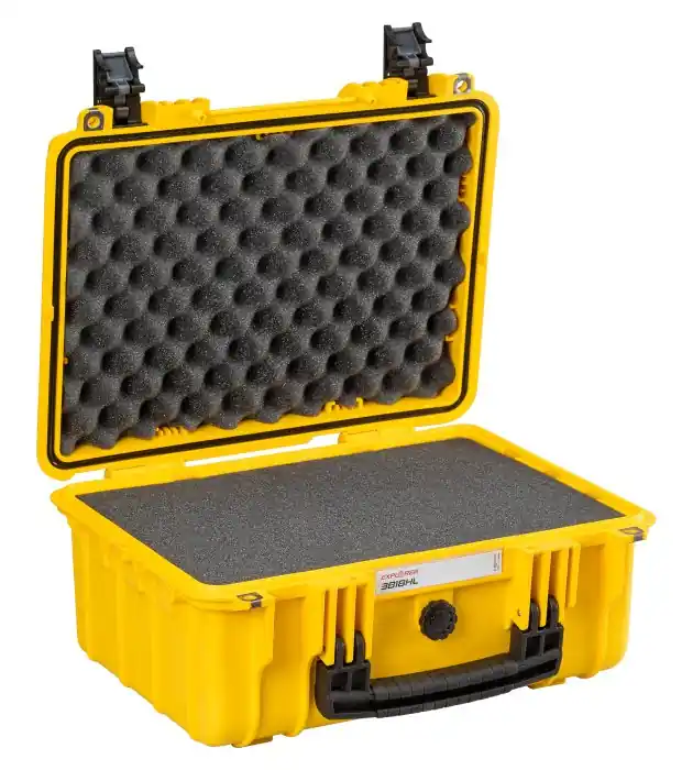 Valigia a tenuta stagna IP67 EXPLORER CASES 3818HL.Y r r r Valigia a tenuta stagna in polipropilene di medie dimensioni, prodotta con copolimero di formulazione proprietaria per una resistenza e leggerezza superiori. r Resistente agli urti, ai liquidi ed alla polvere, certificata* IP67 e MIL Stan. r Adatto al trasporto di computer portatili, piccoli droni, kit di primo soccorso, attrezzatura fotografica ed ottica, utensili e molto altro. r r r
CARATTERISTICHE GENERALI r r r Asole rinforzate per chiusura a lucchetto r Guarnizione iniettata in poliuretano ad alta tenuta r Valvola di pressione automatica r Maniglia rivestita in gomma antiscivolo r Coperchio rimovibile r Supporti anti ribaltamento r Temperatura operativa tra -33°C e +90°C r r r
Dimensioni Interne r r r L LUNGHEZZA 380 mm r W LARGHEZZA 270 mm r D PROFONDITÀ 180 mm r COPERCHIO 47 mm r FONDO 133 mm r r r
Dimensioni Esterne r r r L LUNGHEZZA 420 mm r W LARGHEZZA 340 mm r D PROFONDITÀ 202 mm r r r
Altre specifiche r r r PESO VUOTA 2.26 Kg r PESO CON SPUGNA 2.66 Kg r VOLUME 18.50 lt r GALLEGGIABILITÀ 12.30 Kg /max r TEMPERATURA DI LAVORO°C min -33 / max +90 r r
", "sku" "09797604", "brand" { "@type" "Thing", "name" "EXPLORER CASES" }, "offers" { "@type" "Offer", "priceCurrency" "EUR", "price" "97.95", "itemCondition" "http //schema.org/NewCondition", "availability" "http //schema.org/OutOfStock", "url" "https //www.toolshopitalia.it/shop/valigie-cassettiere-organizer/valigia-a-tenuta-stagna-ip67-explorer-cases-3818hl-y", "seller" { "@type" "Organization", "name" "ToolShop Italia - Ferramenta Online" } }
} Laatste Versie