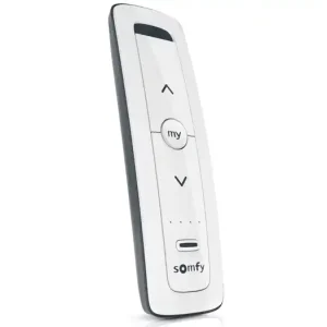 Beperkte Voorraad Telecomando Somfy 1870421 Situo 5 RTS Pure a 5 canali r r r Situo 5 Telecomando RTS per tapparelle motorizzate per pilotare uno o più motori r Con 5 canali per controllare fino a 5 gruppi di apparecchiature. r r r
Caratteristiche r r r Controllo locale a senso unico r Funzioni Su, Giù, Stop e posizione preferita "my" r Funzione "my" Salva la tua posizione preferita. In questo modo è possibile trovare l‘impostazione preferita con un solo clic r Facile da installare e programmare il pulsante "prog" permette di accoppiare istantaneamente la tapparella motorizzata r Design senza tempo e raffinato grazie alle sue finiture moderne, si integra perfettamente nei vostri interni e si adatta a qualsiasi ambiente della casa r Un tocco piacevole, una presa perfetta e un discreto supporto a parete; ogni dettaglio è stato pensato per il vostro comfort quotidiano. r Consegnato con un supporto a parete. Una soluzione facile da appendere grazie ad una striscia adesiva posizionata sul retro del supporto (senza chiodi o viti) r r r
Vantaggi r r r La gamma Situo è stata progettata secondo i criteri ACT FOR GREEN per ridurre il suo impatto ambientale. r Grazie alle sue finiture moderne, si integra perfettamente nei vostri interni e si inserisce in ogni stanza della casa. Un tocco piacevole, una presa perfetta e un discreto supporto a parete; ogni dettaglio è stato progettato per il vostro comfort quotidiano. r Facile da usare con le sue funzioni di sollevamento /arresto /abbassamento. r La mia posizione Salva la tua posizione preferita. In questo modo è possibile trovare l‘impostazione preferita con un solo clic. r Semplice da programmare e modificare. r r r
Contenuti r r r 1 telecomando colore pure r 1 supporto murale r r r
Dati tecnici r r r Frequenza RTS 433.42 MHz r Temperatura di esercizio 0° / + 48°C r Tipo di batteria CR2032 r Tensione 1 x3V r r
", "sku" "09778467", "brand" { "@type" "Thing", "name" "SOMFY" }, "offers" { "@type" "Offer", "priceCurrency" "EUR", "price" "81.50", "itemCondition" "http //schema.org/NewCondition", "availability" "http //schema.org/InStock", "url" "https //www.toolshopitalia.it/shop/motori-per-tapparelle/telecomando-somfy-1870421-situo-5-rts-pure-a-5-canali", "seller" { "@type" "Organization", "name" "ToolShop Italia - Ferramenta Online" } }
}