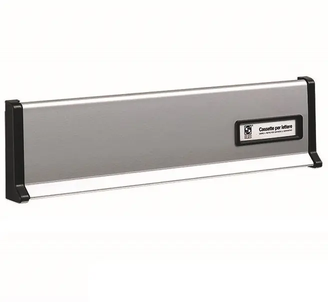 Beperkte Voorraad Placca buca lettere Silmec 10-650.72 in alluminio verniciato argento r r r Placca S /600 di grandi dimensioni con design elegante, moderno e raffinato è pensata per dare importanza all’estetica, pur rimando economica. r Munita di portanome applicato alla portina, è ideale per essere installata nel proprio ingresso, permettendo la raccolta della corrispondenza e il ritiro nel lato posteriore. r Corredata da viti per un fissaggio sicuro. r Dimensioni placca 376 x 90 mm r Apertura imbuca lettere dimensioni 352 x 42 mm r Protetta da portina oscillante verso l’esterno (formato DIN B4) r Dotata di telaio e di portanome in ABS color nero r r r r
", "sku" "00441513", "brand" { "@type" "Thing", "name" "SILMEC" }, "offers" { "@type" "Offer", "priceCurrency" "EUR", "price" "26.40", "itemCondition" "http //schema.org/NewCondition", "availability" "http //schema.org/InStock", "url" "https //www.toolshopitalia.it/shop/cassette-postali/placca-buca-lettere-376x90-mm-in-alluminio-verniciato-argento-silmec-10-650-72", "seller" { "@type" "Organization", "name" "ToolShop Italia - Ferramenta Online" } }
}