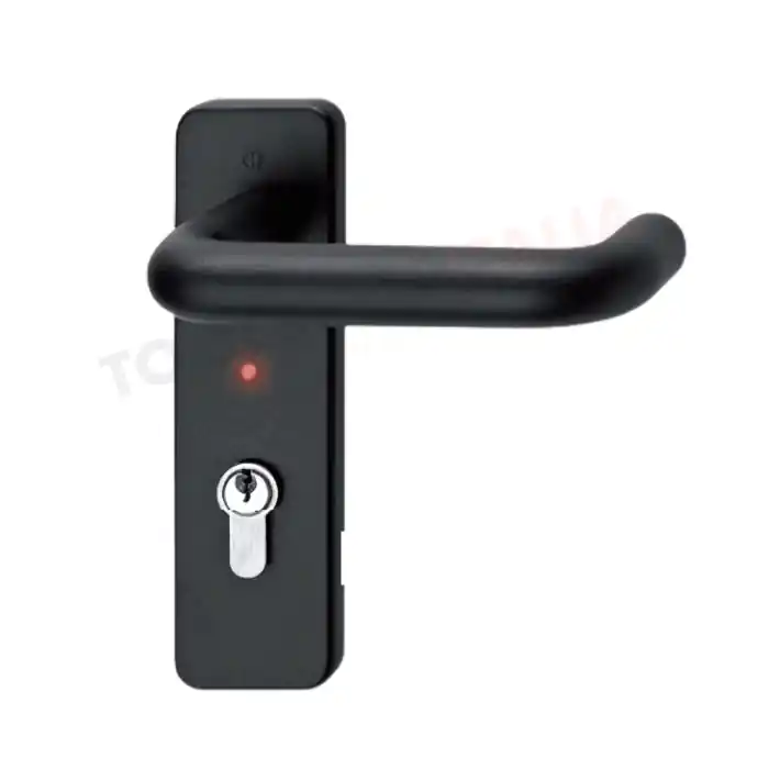 Gratis Retour Maniglia NINZ M1 LED 3101050.021 per Porte UNIVER, PROGET e REVER r r
La Maniglia M1 LED NINZ 3101050.021 è un ricambio originale di alta qualità, progettato per l’installazione su porte metalliche multiuso e tagliafuoco delle linee UNIVER, PROGET E REVER r r
Dotata di luce LED integrata, questa maniglia è pensata per essere utilizzata con le serrature elettriche MAC1 e MAC2 r r
Caratteristiche principali r r r LED integrato nella maniglia Il punto luce a LED aumenta la visibilità dell’uscita o dell’elemento di apertura, risultando particolarmente utile in ambienti bui, scale, vani tecnici r Compatibilità certificata Progettata per funzionare perfettamente con le porte NINZ UNIVER e PROGET, garantendo installazione senza modifiche strutturali. r Struttura robusta ed ergonomica Realizzata in materiali resistenti (metallo e tecnopolimero), offre una presa comoda e sicura anche in caso di utilizzo frequente. r Facile da installare Completa di placca e accessori di montaggio per una sostituzione semplice e veloce su porte esistenti. r r r
Specifiche tecniche r r r Marca NINZ r Modello maniglia M1 LED r Codice prodotto 3101050.021 r Compatibilità Porte NINZ UNIVER - PROGET e REVER r Materiale Tecnopolimero /metallo resistente r Colore Nero r Montaggio Interno /esterno – uso civile e industriale r Accessori inclusi Viti di fissaggio e istruzioni r r r
Applicazioni ideali r r r Porte tagliafuoco e multiuso in edifici pubblici, industriali, scolastici e sanitari r Locali tecnici, vani scale, corridoi, uscite di emergenza r Ambienti soggetti a normative di sicurezza illuminata r r r
Perché scegliere la Maniglia NINZ M1 LED 3101050.021? r r
Questa maniglia combina la qualità costruttiva NINZ con un sistema di illuminazione LED integrato, utile per orientarsi al buio o in emergenza. È una soluzione ideale per chi cerca funzionalità, sicurezza e affidabilità, compatibile al 100% con i modelli Univer e Proget. r
", "sku" "09690394", "brand" { "@type" "Thing", "name" "NINZ Firedoors" }, "offers" { "@type" "Offer", "priceCurrency" "EUR", "price" "65.20", "itemCondition" "http //schema.org/NewCondition", "availability" "http //schema.org/InStock", "url" "https //www.toolshopitalia.it/shop/porte-tagliafuoco-e-accessori/maniglia-ninz-3101050-021-m1-led-per-porte-univer-proget-rever", "seller" { "@type" "Organization", "name" "ToolShop Italia - Ferramenta Online" } }
}