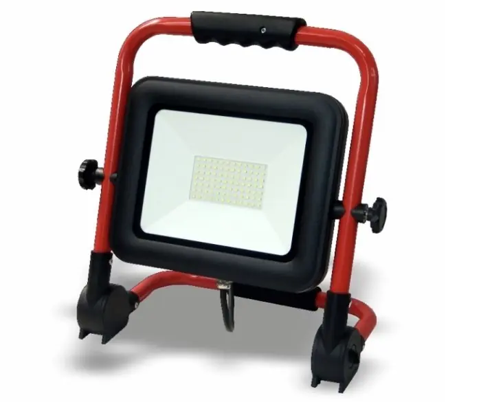 Proiettore faro da cantiere FRIGGERI PL70WSH LED SMD slim 70W 230V r r r Il Faretto LED 70W con supporto Friggeri è una lampada portatile equipaggiata con un LED SMD da 70 Watt e di una lente che garantisce un‘alta luminosità e uniformità oltre che a bassissimi consumi energetici. r Dotato di staffa di appoggio regolabile che funge da maniglia di trasporto e sollevamento. r Possibilità di inclinare il supporto con un angolo di 180° e ruotare il faretto di 360. r r r
DATI TECNICI r r r Elevata potenza con tecnologia LED SMD 2835 r Tensione nominale 220-240 VAC 50-60Hz r Ciclo di vita (80% del flusso) 50.000 ore r Angolo di emissione >100° r Temperatura di funzionamento da -25°C a +50°C r Temperatura della luce 5.500°K (luce bianca neutrale) r Elevato risparmio energetico rispetto ai fari tradizionali r Grado di protezione del corpo IP65 r Cavo in gomma neoprene 150 cm con spina Schuko termofusa r Classe efficienza energetica A++ r r r
CARATTERISTICHE TECNICHE r r r Potenza 70 W r Potenza equivalente 700 W r Luminosità 6000 Lumen r Tipo di led SMD r Temperatura luce 5500° K r Ciclo di vita (Flusso 80%) 50000 ore r Corrente nominale 0,33 A a 225 V r Temperatura funzionamento -25°C a +50°C r Tipo di spina Schuko 16A r Lughezza cavo 150 cm r Grado di protezione IP65 r Ingombro faro chiuso (AxBxH) 325x375x70 mm r Ingombro faro aperto (AxBxH) 325x375x200 mm r Peso 2,20 kg r r
", "sku" "09778771", "brand" { "@type" "Thing", "name" "FRIGGERI" }, "offers" { "@type" "Offer", "priceCurrency" "EUR", "price" "56.40", "itemCondition" "http //schema.org/NewCondition", "availability" "http //schema.org/InStock", "url" "https //www.toolshopitalia.it/shop/torce-e-fari-led/faretto-led-proiettore-da-cantiere-friggeri-pl70wsh-smd-slim-70w", "seller" { "@type" "Organization", "name" "ToolShop Italia - Ferramenta Online" } }
} Beperkte Voorraad