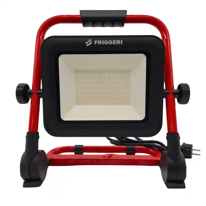 Favoriet Faretto proiettore led 230V serie POLIBAT 18V Friggeri FR-PL70WBAT 70W IP65 r r r Dotato di basette intercambiabili con i più diffusi sistemi a batteria per elettroutensili 18V r r r
CONTENUTO DELLA CONFEZIONE r r r 1 faro led 70W r 1 cavo per alimentazione 1,5m con spina schuko r 1 basetta adattatore per batterie BOSCH PROFESSIONAL r 1 basetta adattatore per batterie MILWAUKEE /DEWALT r 1 basetta adattatore per batterie MAKITA r 1 basetta adattatore per batterie HIKOKI r 1 manuale uso e manutenzione r r r r r
CARATTERISTICHE r r r Funzionamento sia ad alimentazione di rete 230V, sia a batterie 18V per elettroutensili r Grazie alle basette adattatore in dotazione il sistema è compatibile con le batterie per elettroutensili delle più diffuse marche r Cavo di alimentazione rimovibile in dotazione per il funzionamento di rete come un tradizionale faro led r Flusso luminoso massimo di 7000 lumen e ampio angolo di emissione 120° r 2 modalità di illuminazione flusso 100%, flusso 50% r Rotazione verticale del faro sul supporto r Resistente agli urti e realizzato per ambienti gravosi IP65 r Lunga autonomia con il funzionamento a batteria (in base al tipo di batteria usato, stato di usura, e carica) r r r
DATI TECNICI r r r Potenza 70W r Fattore di potenza PF > 0,9 r Led SMD MATRIX r Temperatura luce 5500K r Lumen 7000 r Angolo fascio luminoso 120° r Durata dei led 30.000 ore r Temperatura di funzionamento -25° +50° r Dimensioni larghezza 345 mm r Dimensioni altezza 368 mm r Dimensioni profondità del supporto 208 mm r Spessore del corpo faretto 88 mm r Peso 2,2 Kg r r
", "sku" "09797987", "brand" { "@type" "Thing", "name" "FRIGGERI" }, "offers" { "@type" "Offer", "priceCurrency" "EUR", "price" "90.70", "itemCondition" "http //schema.org/NewCondition", "availability" "http //schema.org/InStock", "url" "https //www.toolshopitalia.it/shop/torce-e-fari-led/faretto-proiettore-led-serie-polibat-18v-230v-friggeri-fr-pl70wbat-70w-ip65", "seller" { "@type" "Organization", "name" "ToolShop Italia - Ferramenta Online" } }
}