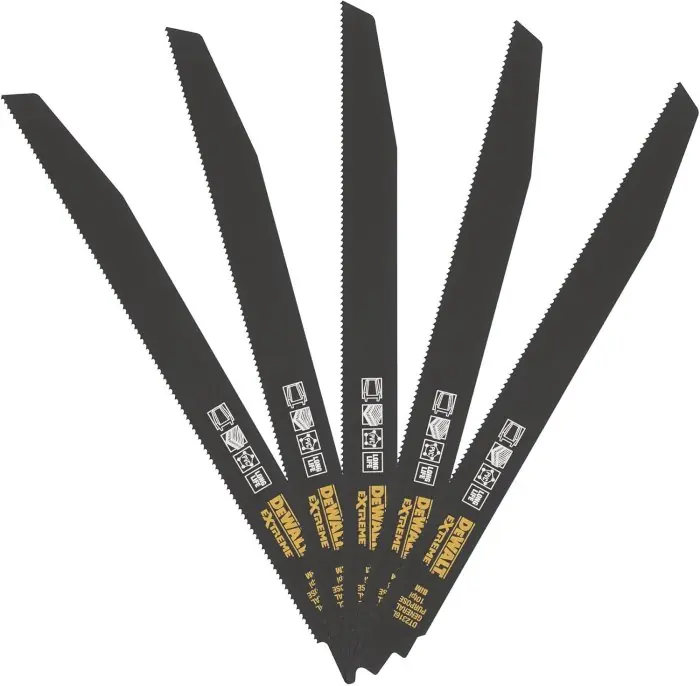Dewalt DT2316L-QZ EXTREME-2X set 5 lame sega universale per taglio metalli, plastica, multistrato 305 mm r r
IMPIEGHI r r r Per tagli su legno, metallo r Legno con chiodi r Multistrato r Multimateriali r Plastica r r r
CARATTERISTICHE r r r Geometria dei denti ottimizzata per un taglio rapido ed efficace con un maggiore contenuto di cobalto per una maggiore durata del taglio. r Il rivestimento resistente al calore ToughCoat previene l‘accumulo di calore per massimizzare la durata della lama. r Costruzione bimetallica; combinando un corpo HCS con denti HSS r Le lame per seghe alternative per il taglio di metalli a lunga durata EXTREME® 2X possono resistere a condizioni di lavoro estreme. r Un angolo aggressivo del gambo aiuta ad aumentare il contatto dei denti e un design brevettato offre velocità di taglio elevate nelle comuni applicazioni di taglio dei metalli. r r
", "sku" "09804753", "brand" { "@type" "Thing", "name" "DEWALT" }, "offers" { "@type" "Offer", "priceCurrency" "EUR", "price" "35.05", "itemCondition" "http //schema.org/NewCondition", "availability" "http //schema.org/InStock", "url" "https //www.toolshopitalia.it/shop/lame-per-sega-universale/dewalt-dt2316l-qz-extreme-2x-set-5-lame-sega-universale-taglio-metalli-plastica-305-mm", "seller" { "@type" "Organization", "name" "ToolShop Italia - Ferramenta Online" } }
} Korting