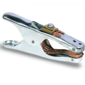 Shop Nu Pinza NEVADA 5 morsetto di massa 500Ah in lamiera stampata in acciaio elettrozincato r r r Contatti in ottone ramato e treccia in rame. r Serraggio del cavo con lamella in rame avvolgifili e serracavo in acciaio ramato. r CODICE MRS000039 r NORMATIVA BS 638.5 r PESO 590 g r SEZIONE CAVO DA 70 / 95 mm² r CORRENTE 500 A r APERTURA MAX 95 mm r r
", "sku" "00115759", "brand" { "@type" "Thing", "name" "SACIT" }, "aggregateRating" { "@type" "AggregateRating", "ratingValue" "5.00", "reviewCount" "1" }, "offers" { "@type" "Offer", "priceCurrency" "EUR", "price" "25.45", "itemCondition" "http //schema.org/NewCondition", "availability" "http //schema.org/InStock", "url" "https //www.toolshopitalia.it/shop/saldatura/pinza-morsetto-di-massa-500ah-saldatrice-nevada-5", "seller" { "@type" "Organization", "name" "ToolShop Italia - Ferramenta Online" } }
}