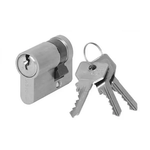 Alleen Vandaag Mezzo cilindro nichelato camma 45° regolabile profilo europeo Cisa 0G304 r r r Mezzo cilindro con camma regolabile in 8 posizioni r r r
CARATTERISTICHE r r r Corpo in ottone r Cilindretto in ottone r Camma DIN sporgente in acciaio sinterizzato autolubrificante r r r
Perni r r r in ottone r in acciaio cementato in prima posizione r r r
Controperni r r r in ottone r in acciaio cementato in prima posizione r Molle in bronzo fosforoso r r r
CHIAVE r r r in ottone nichelata r compatibile con borchia di protezione r Numerazione a codice sulla testa r r r
Dotazione r r r Vite di fissaggio r 3 chiavi r r
", "sku" "00464307", "brand" { "@type" "Thing", "name" "CISA" }, "offers" { "@type" "Offer", "priceCurrency" "EUR", "price" "13.45", "itemCondition" "http //schema.org/NewCondition", "availability" "http //schema.org/InStock", "url" "https //www.toolshopitalia.it/shop/serrature-e-accessori/mezzo-cilindro-nichelato-camma-45-regolabile-profilo-europeo-cisa-0g304-mm-35-25-10", "seller" { "@type" "Organization", "name" "ToolShop Italia - Ferramenta Online" } }
}