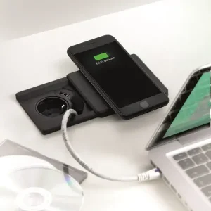 Tijdelijk Beschikbaar Presa quadrata 80 + caricatore usb + QI