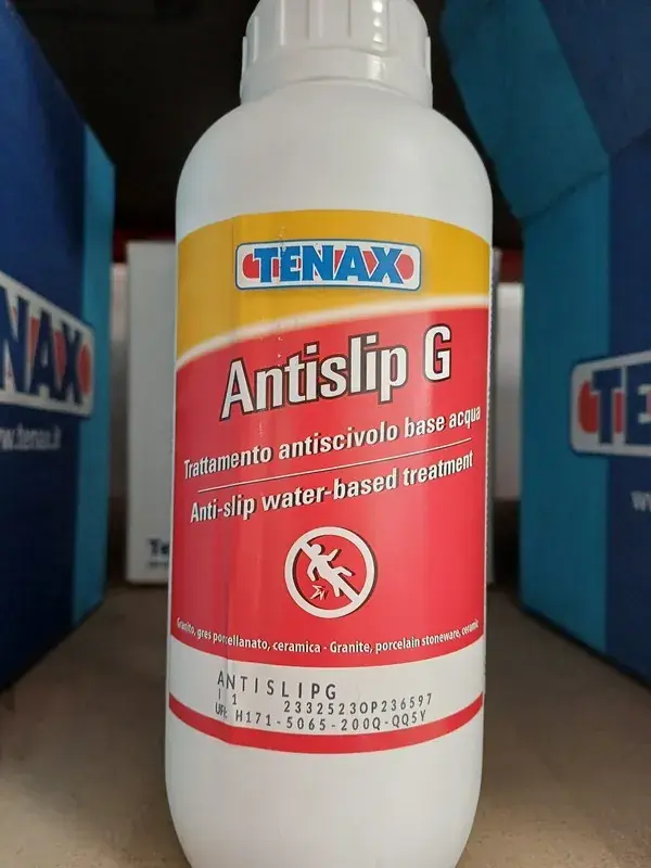 Shop Nu Trattamento antiscivolo per gres porcellanato 1 litro